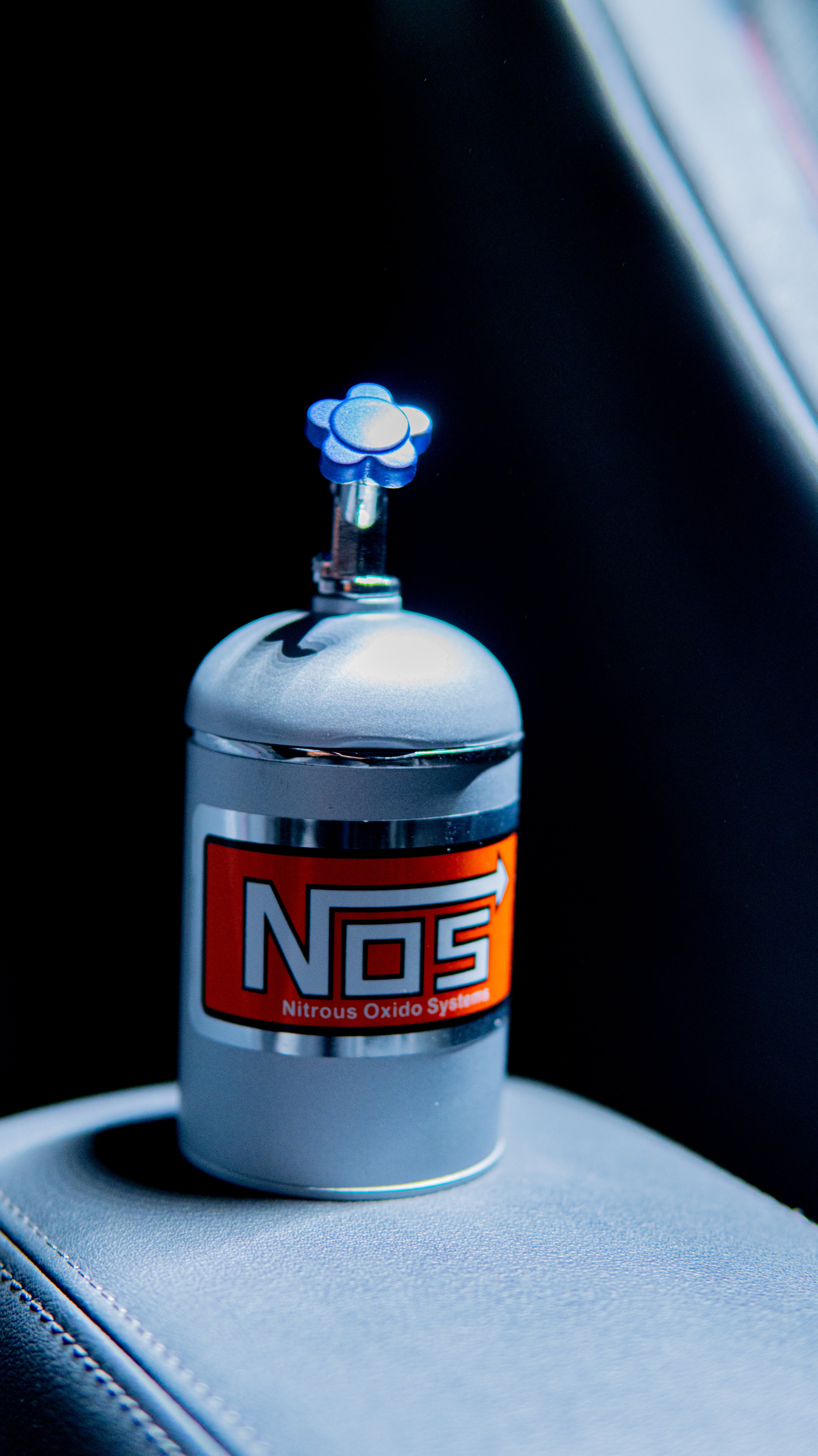 NOS Bottle-Style Car Ashtray | Miniature Nitrous Bottle Design